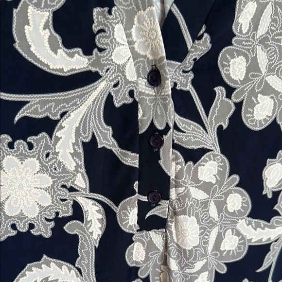 PerSeption Concept Floral Sleeveless Women's Top Dark Blue and White Size Small - Picture 5 of 9